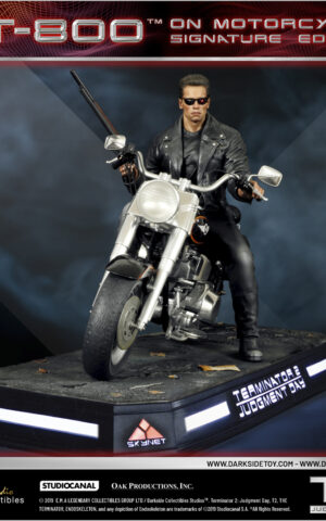 Terminator 2 Exclusive T-800 On Motorcycle Limited Signature Edition Statue by Darkside Collectibles Studio