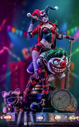 Harley Quinn DC Comics Prime 1/3 Scale Statue by Iron Studios