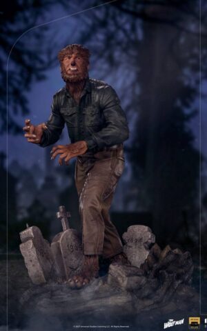 The Wolf Man Universal Monsters Deluxe Art 1/10 Scale Statue by Iron Studios