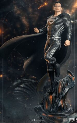 Superman Black Suit Zack Snyder's Justice League Art 1/4 Scale Statue by Iron Studios