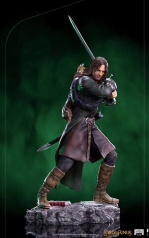 Aragorn Lord Of The Rings BDS Art 1/10 Scale Statue by Iron Studios