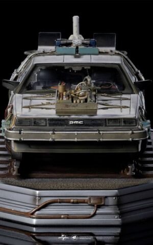 DeLorean Back to the Future III Art 1/10 Scale Statue by Iron Studios