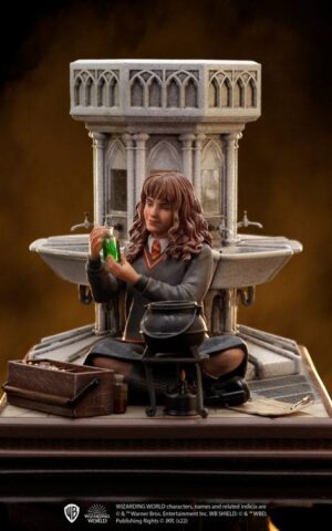 Hermione Granger Polyjuice Harry Potter Deluxe Art 1/10 Scale Statue by Iron Studios