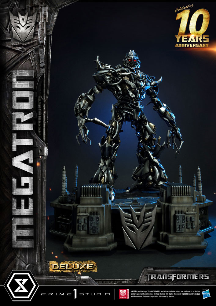 Megatron Deluxe Bonus Version Transformers Museum Masterline Statue by Prime 1 Studio