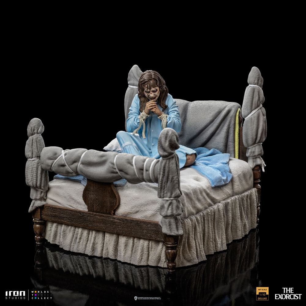 Possessed Regan McNeil The Exorcist Deluxe Art 1/10 Scale Statue by Iron Studios